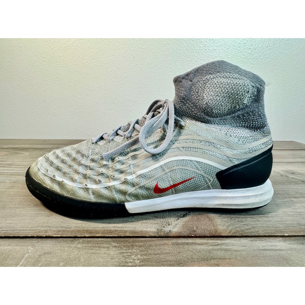 Nike MagistaX Proximo II IC Revolution Pack Air Max 97 Silver Bullet Soccer 7